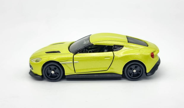 944140 Aston Martin Vanquish Zagato