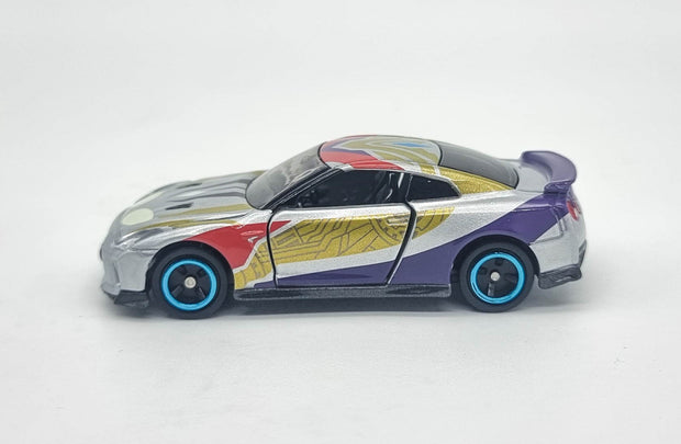 Tomica Asia Ultraman UTR-11 Ultraman Trigger Multi Type