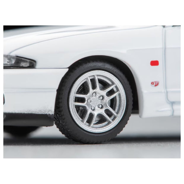 Tomy Tec LV-N308C Nissan Skyline GT-R V-Spec N1 White 1995 Model